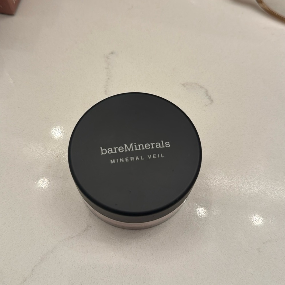 Bare minerals mineral veil